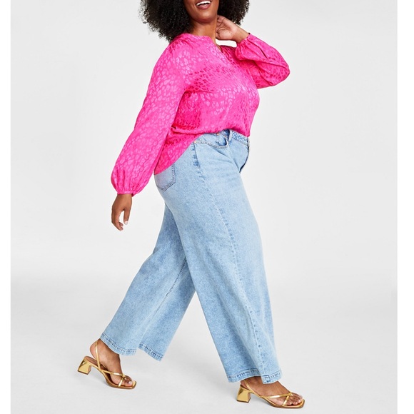 Plus Size High-Rise Wide-Leg Jeans | Light Wash | Size 20 - Picture 2 of 6